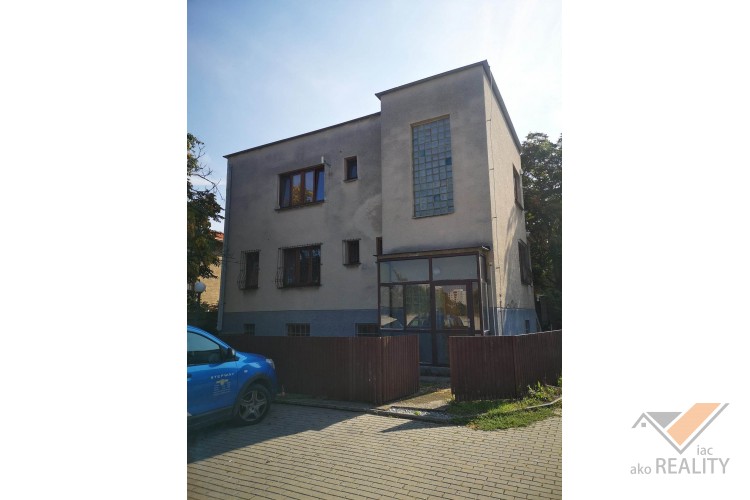 Rodinný dom v Holíči vhodný na podnikanie